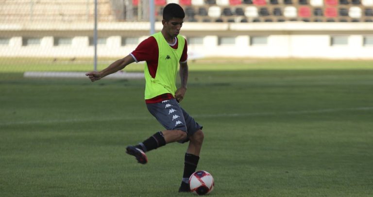 Botafogo empresta volante Caetano para o Red Bull Bragantino