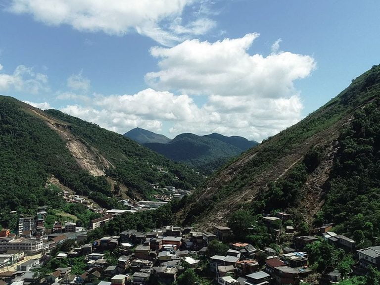 Desde 1988, Brasil soma quase 4 mil mortes em deslizamentos