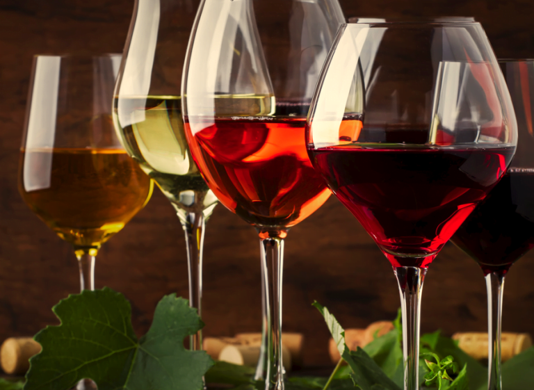 Vinho reduz chances de infecção por Covid; já a cerveja aumenta