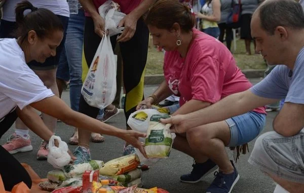 Datafolha: 24% dos brasileiros dizem que não têm comida suficiente