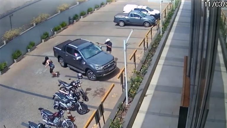 Sem perdão: homem é executado dentro da caminhonete, em Ribeirão Preto