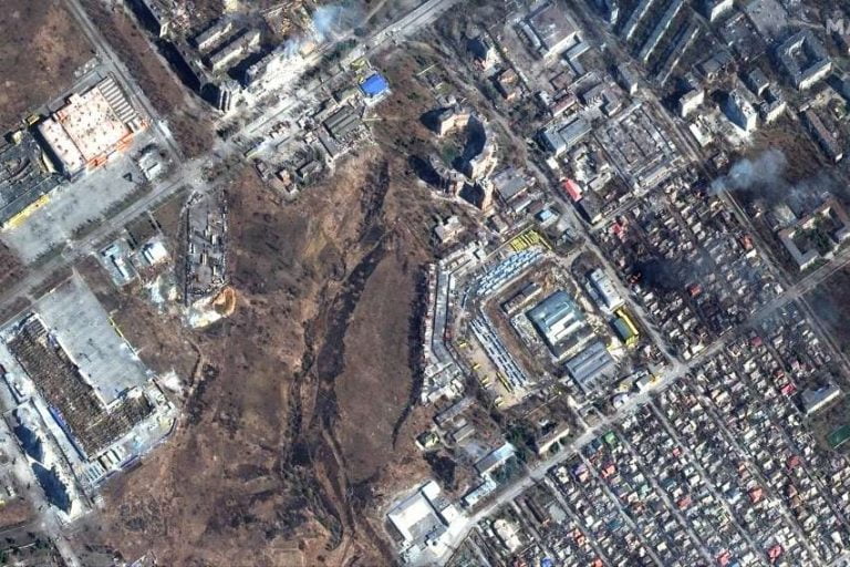 Ucrânia rejeita ultimato da Rússia para entregar Mariupol