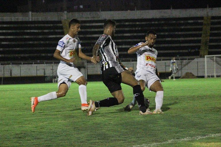 Comercial empata pela terceira vez consecutiva e perde a liderança da A3