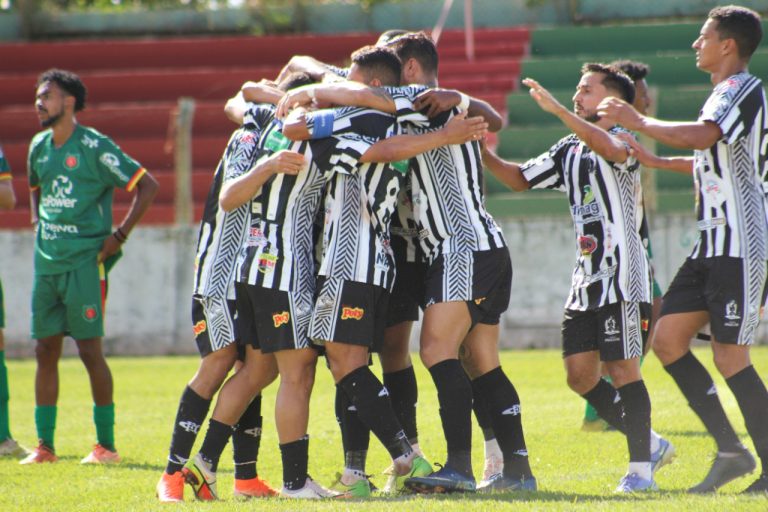 Comercial empata e termina a primeira fase na liderança da série A3