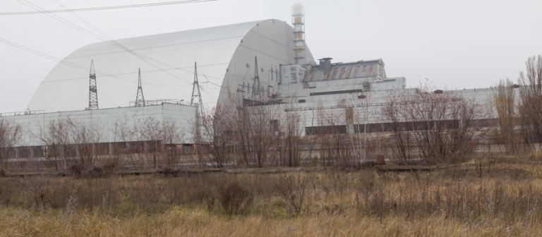 Chernobyl está em situação ‘perigosa’, diz Ucrânia; AIEA diz que não há risco