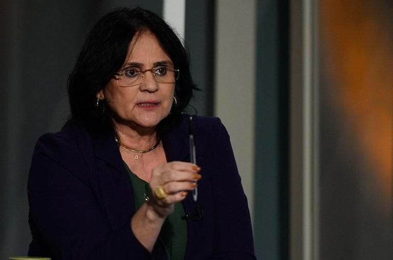 E agora, Ministra? Senado quer explicações sobre nota técnica do ministério, contrária ao passaporte vacinal e obrigatoriedade da vacinação infantil contra covid-19