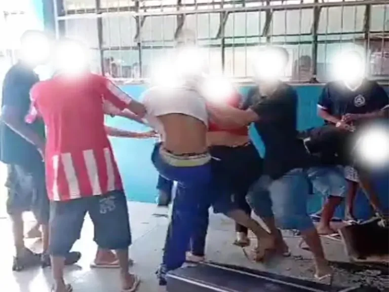 Treta em escola tem sopapos, chutes e acaba com intervenção da PM na região