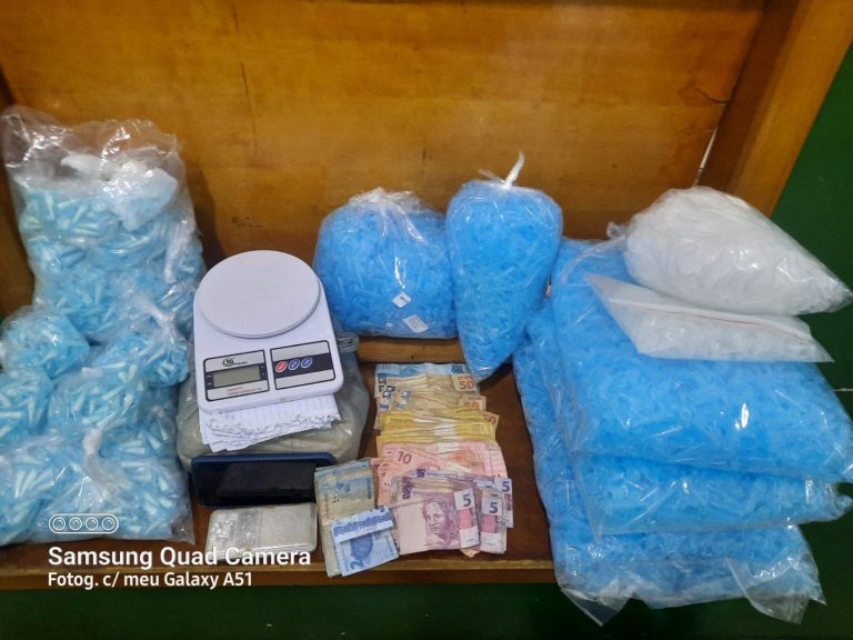 Traficante é preso em patrulhamento no Parque Avelino Alves Palma