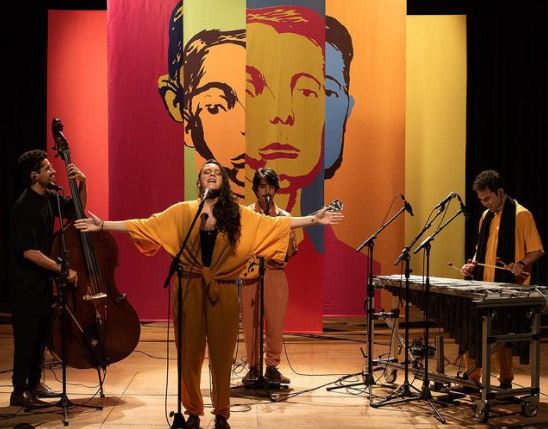 Evento “Na Banguela” apresenta artistas independentes e exposição no dia 08 de abril em Ribeirão Preto