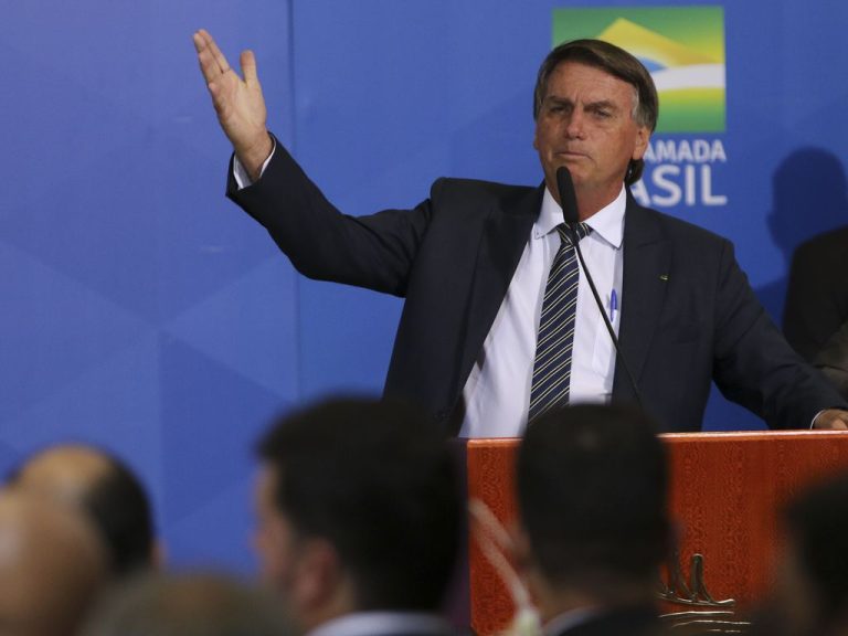 Bolsonaro diz que legislação ambiental ‘é um problema’