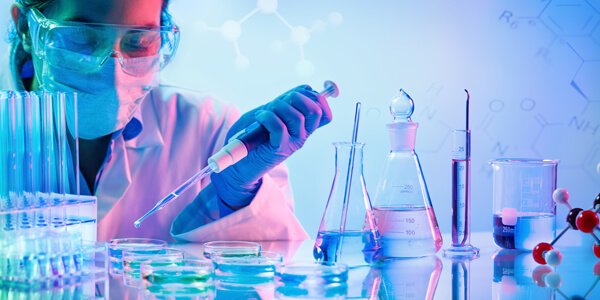 Pfizer condenada a pagar mais de R$ 300 mil em indenizações a funcionários