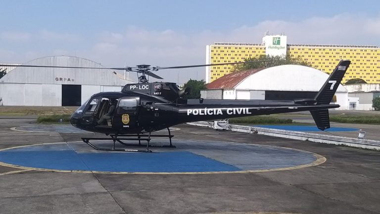 Polícia Civil transporta órgão para transplante com novo helicóptero apreendido do tráfico