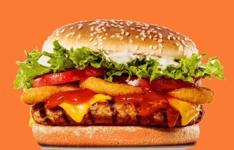 Após caso do ‘McPicanha’, Burger King é acusado de não usar costela em lanche ‘Whopper Costela’