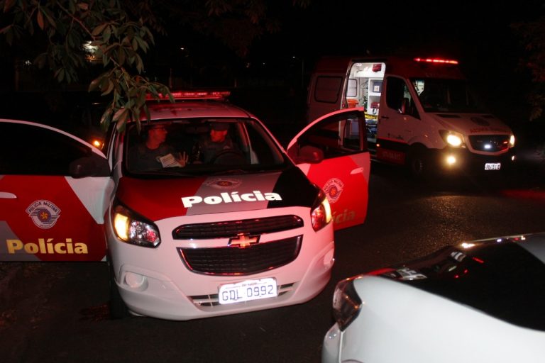 Criminosos invadem fábrica de tinta, roubam cabos elétricos e o carro e pertences dos vigias