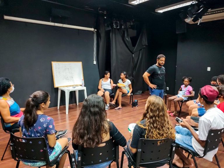 Birigui está com inscrições abertas para 13 cursos gratuitos no CEU das Artes