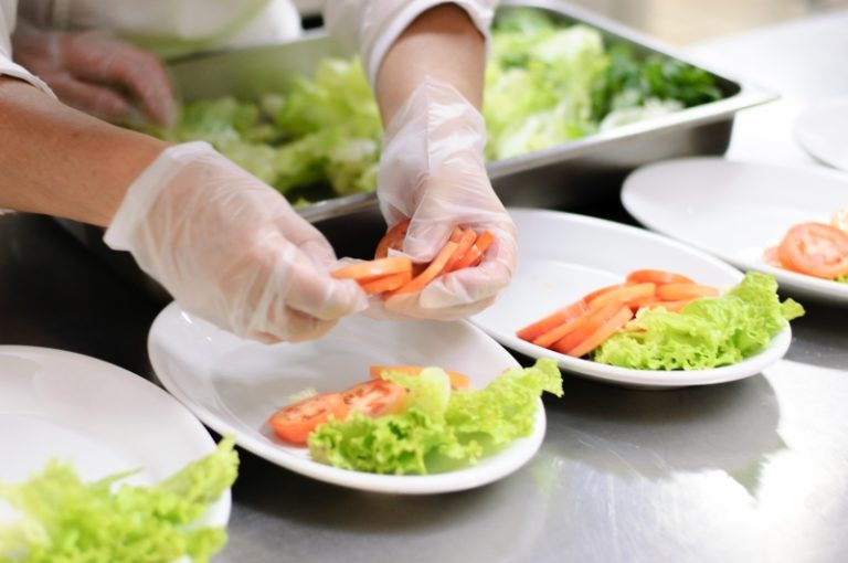 Dois cursos gratuitos de alimentação estão com inscrições abertas em Penápolis