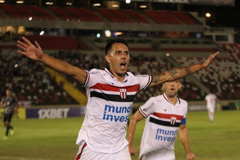 Na cartilha da série C: Botafogo vence o ABC e volta para o G8