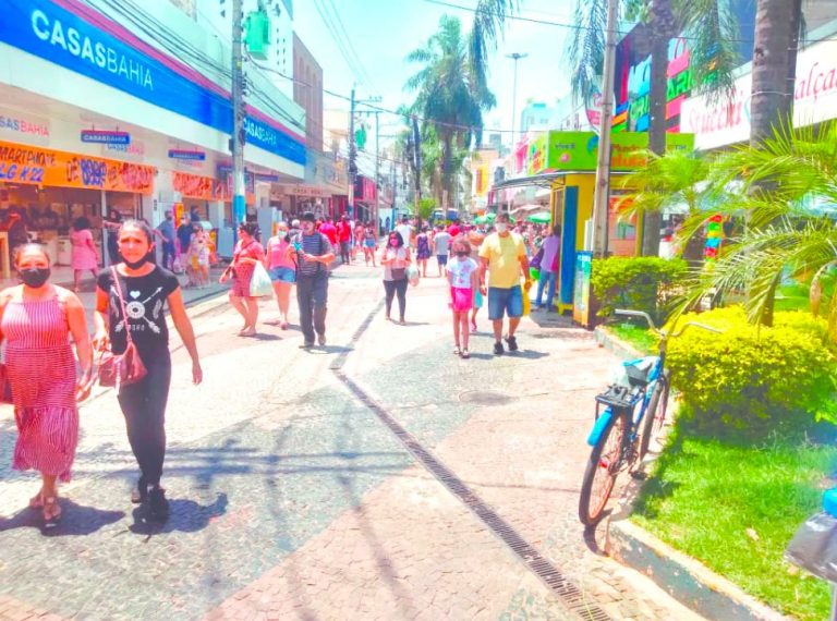 Comércio de Araçatuba espera aumentar em até 10% as vendas para o Dia das Mães