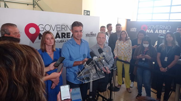 Governo de SP entrega 190 veículos e equipamentos para a região de Araçatuba