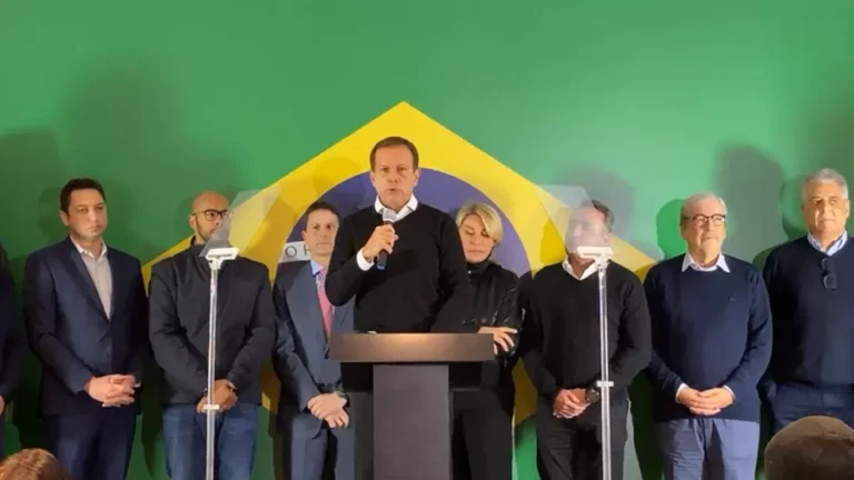 Vídeo|Queimado no PSDB, Doria desiste de pré-candidatura a presidente