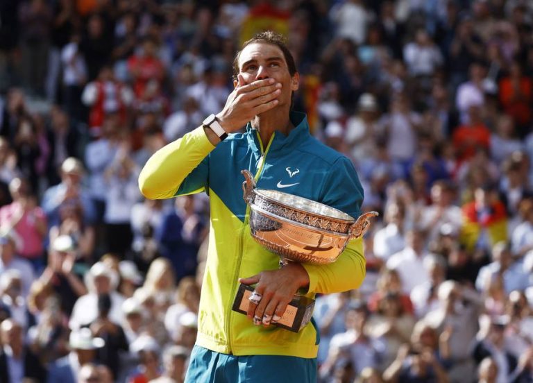 Rafael Nadal oscila, mas vence final do Roland Garros e fatura 14º título da carreira