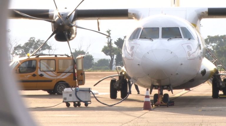 Anvisa libera serviço de bordo em voos nacionais