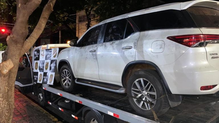 Rolê de nave terminou mal: mulher é presa com camionete furtada em Ribeirão Preto