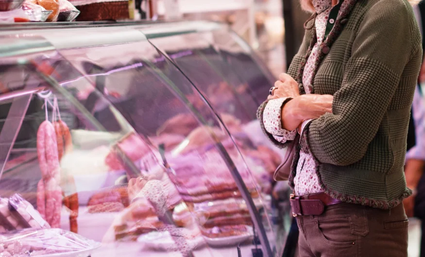 Inflação muda hábitos de consumo de mais de 90% dos brasileiros, aponta pesquisa