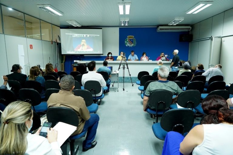 Tomam posse os novos integrantes do Conselho Municipal de Saúde de Araçatuba