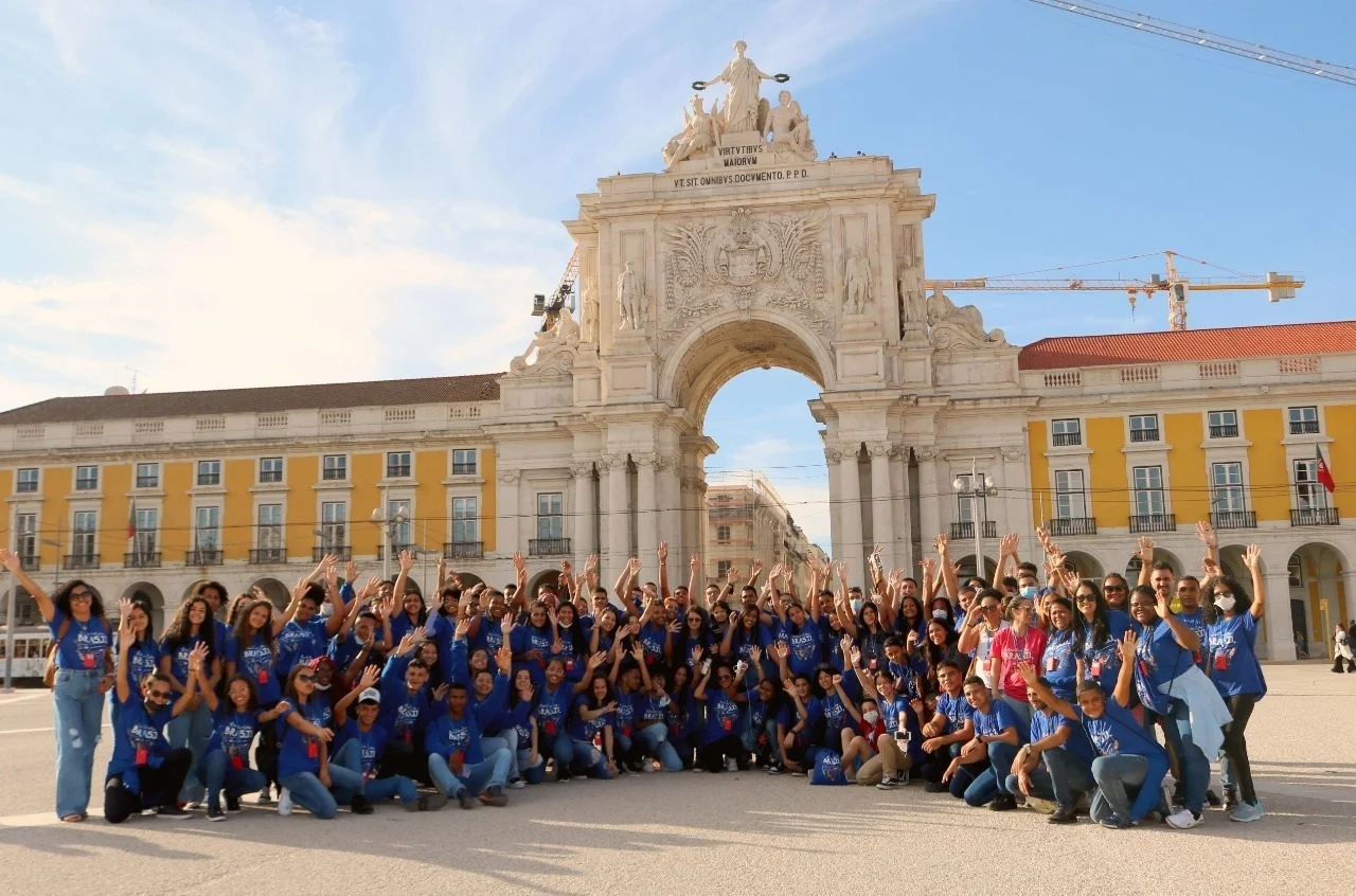 Escola promove intercâmbio de xadrez com alunos de escola indígena