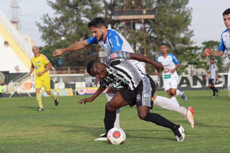 Comercial perde em casa pela Copa Paulista
