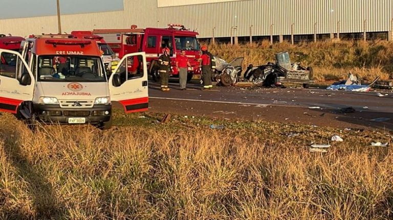 Acidente deixa três mortos e uma pessoa gravemente ferida em rodovia da região