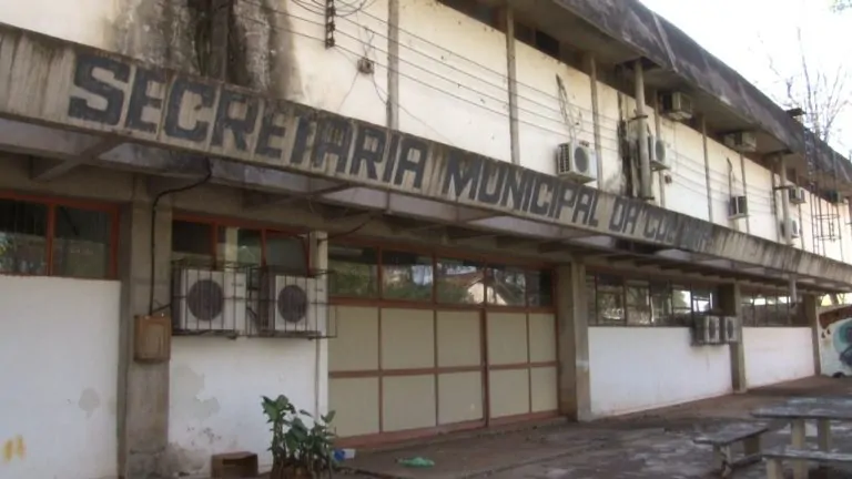 Vídeo | CONPPAC embarga reforma na Casa da Cultura de Ribeirão