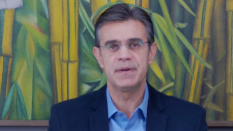Vídeo | Rodrigo Garcia fala sobre propostas para o Estado em entrevista ao Grupo Thathi