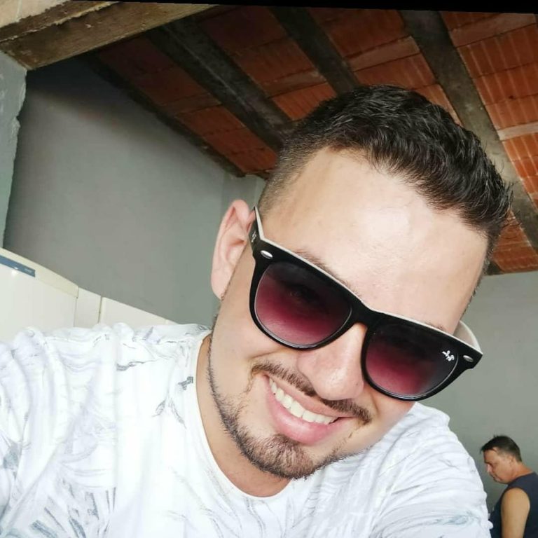 Motociclista morre em acidente no Centro de Ribeirão