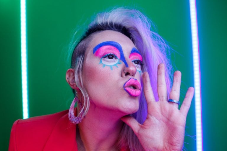 Teatro Santarosa recebe o novo show de Híbrida.