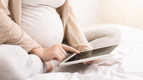 Justiça dá mais tempo de licença maternidade