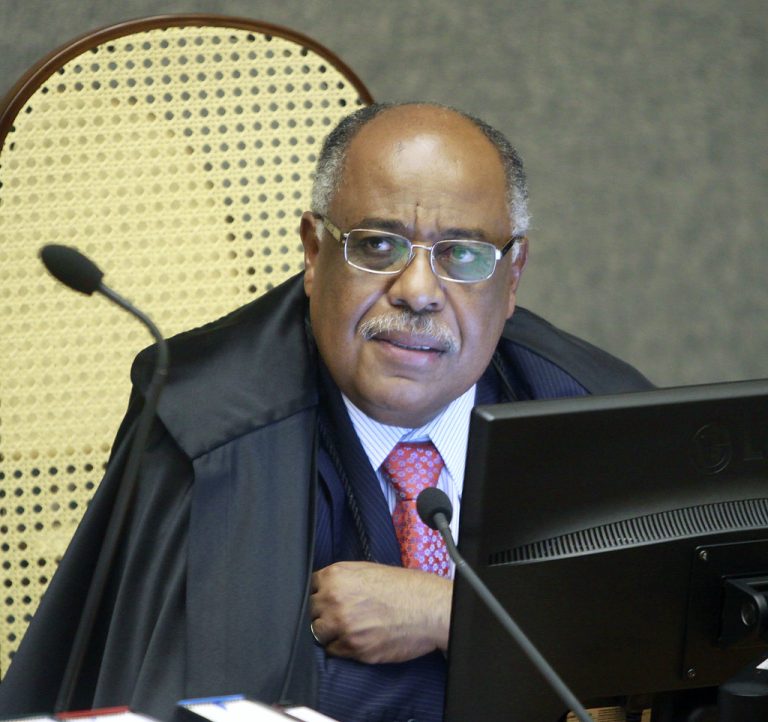 TSE dá 3 dias para Cade e ministro explicarem investigações sobre institutos