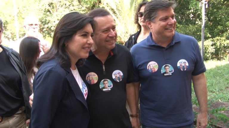 Vídeo | Simone Tebet vota em Campo Grande, depois vem a Ribeirão acompanhar a votação de Baleia Rossi