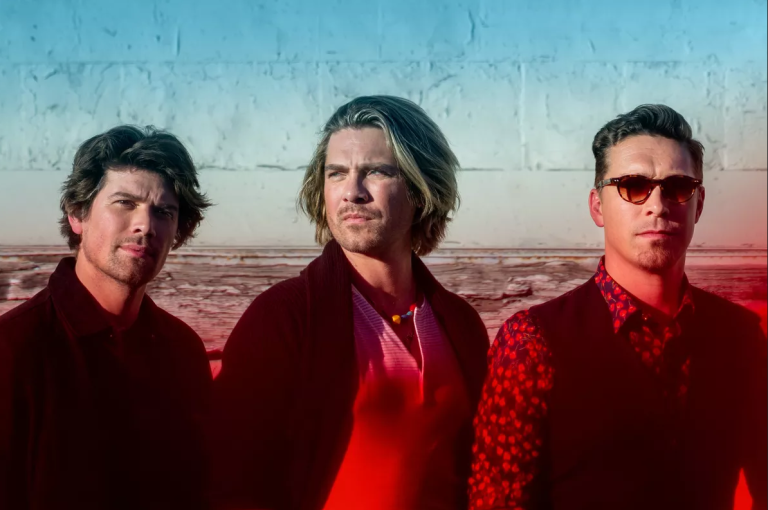Trio norte americano Hanson se apresenta nessa sexta em Ribeirão Preto.