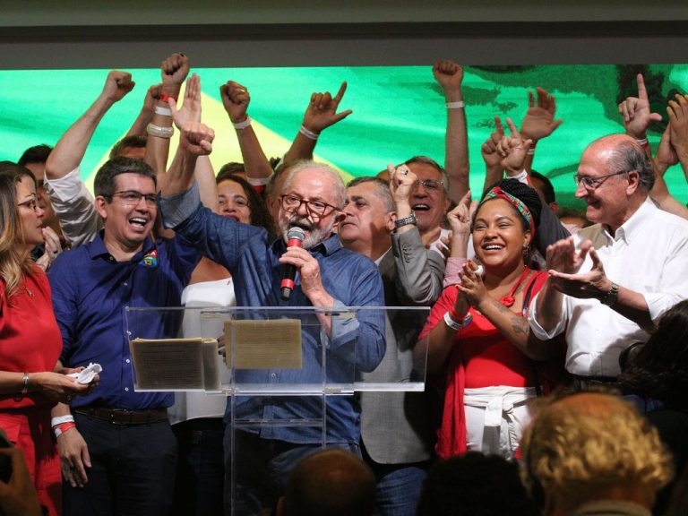 Por que Bolsonaro perdeu? E o que Lula fará?