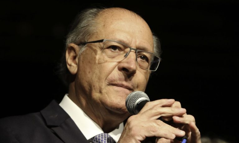 Alckimin anuncia 61 nomes da equipe de transição e tem ribeirão-pretano entre eles