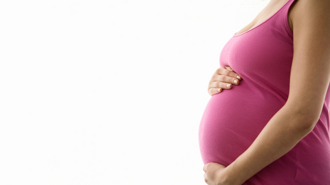 Gestante que se machucou em ônibus deve ser indenizada