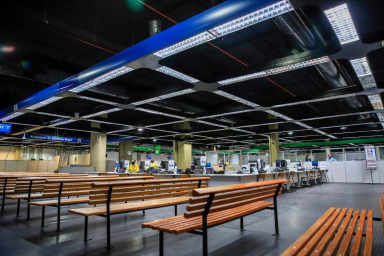 Parte dos atendimentos presenciais da Prefeitura serão no Poupatempo. Saiba quais e como agendar