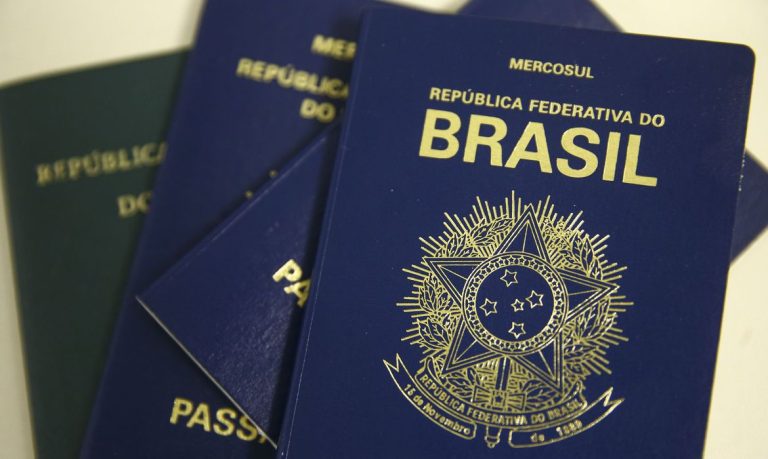 Não está fácil para ninguém: PF suspende emissão de novos passaportes por falta de verba
