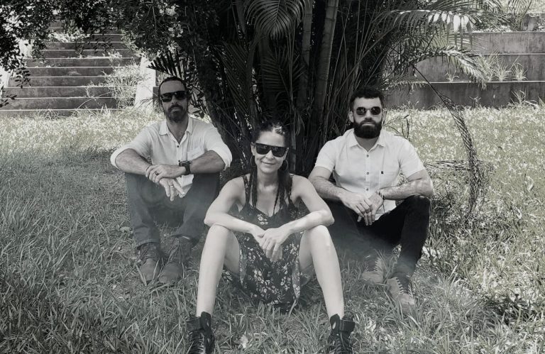 The Chain lança “Give a Chance”, um som leve, gostoso e positivo.