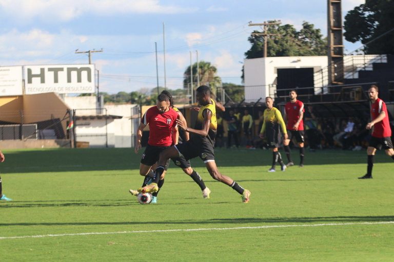 Botafogo empata jogo-treino em Novo Horizonte