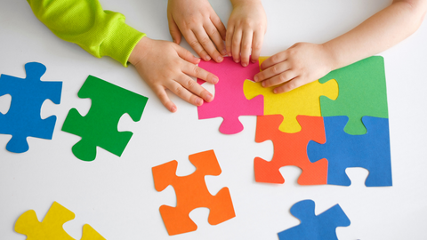 Mãe de duas crianças com espectro autista conquista direito ao Teletrabalho