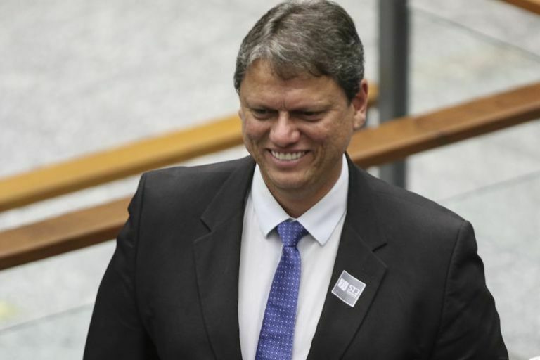 Tarcísio de Freitas, do Republicanos, assume o governo de São Paulo