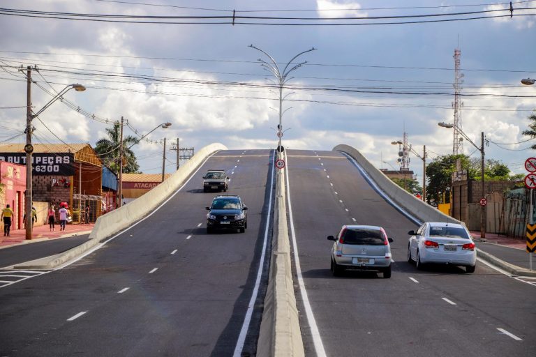 Viaduto da região Norte é inaugurado e liberado para o trânsito